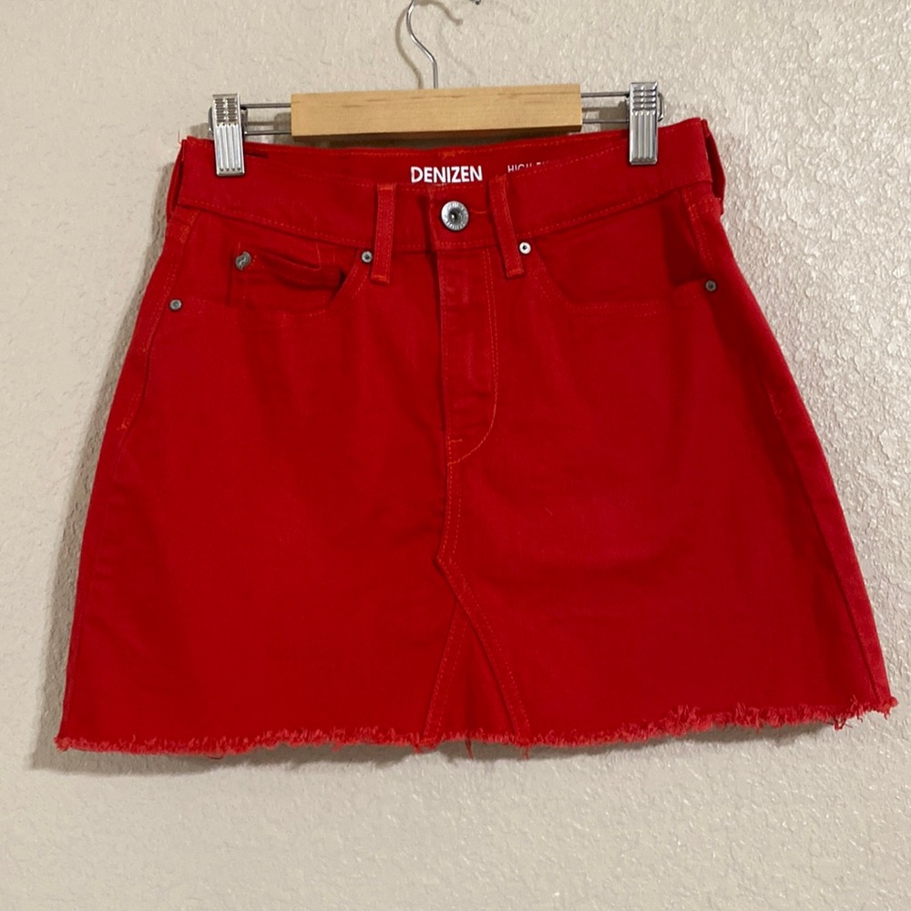 Denizen from Levi’s high rise red mini skirt size 3/26
